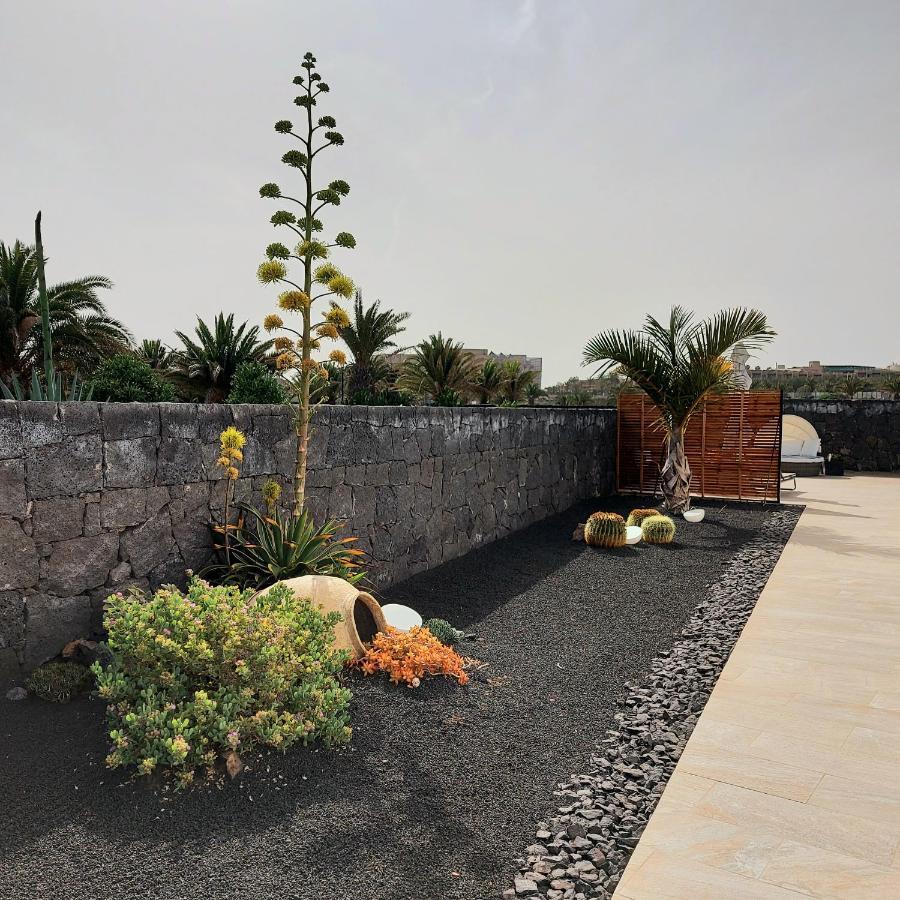 Casa Volcanes Costa Teguise Exteriör bild