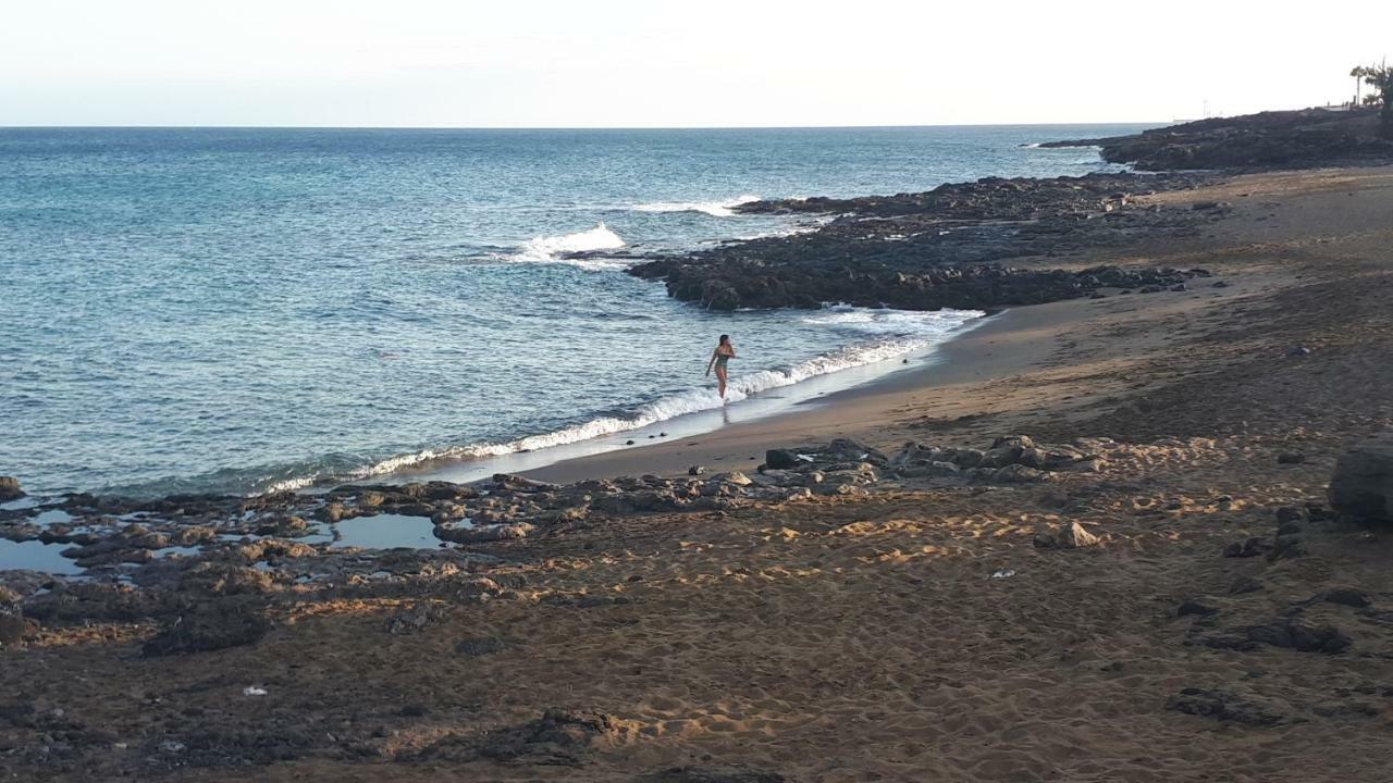 Casa Volcanes Costa Teguise Exteriör bild